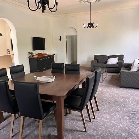 Prince Of Wales Hotel Вагга-Вагга Екстер'єр фото